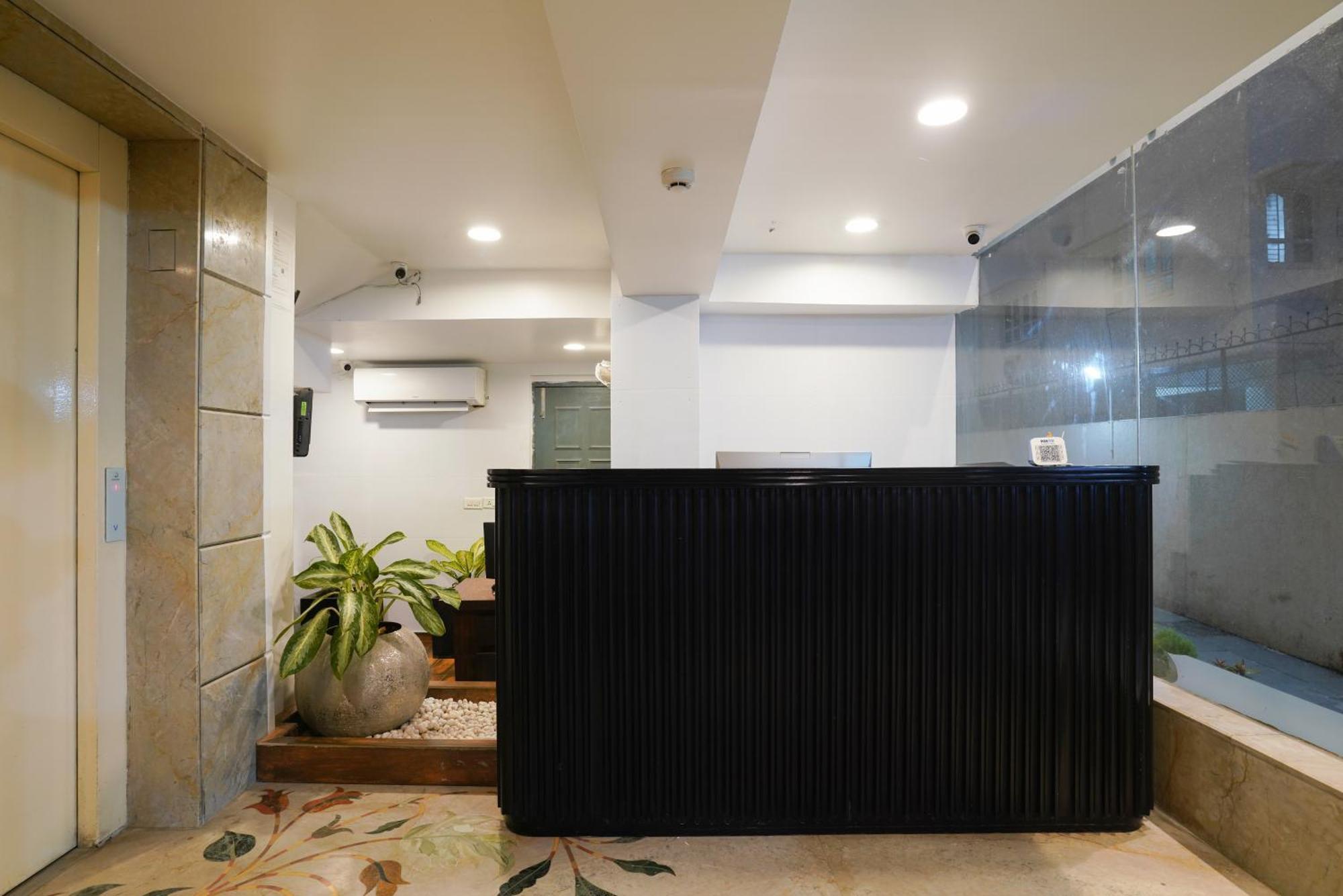 Uptown Hotel 那格浦尔 外观 照片
