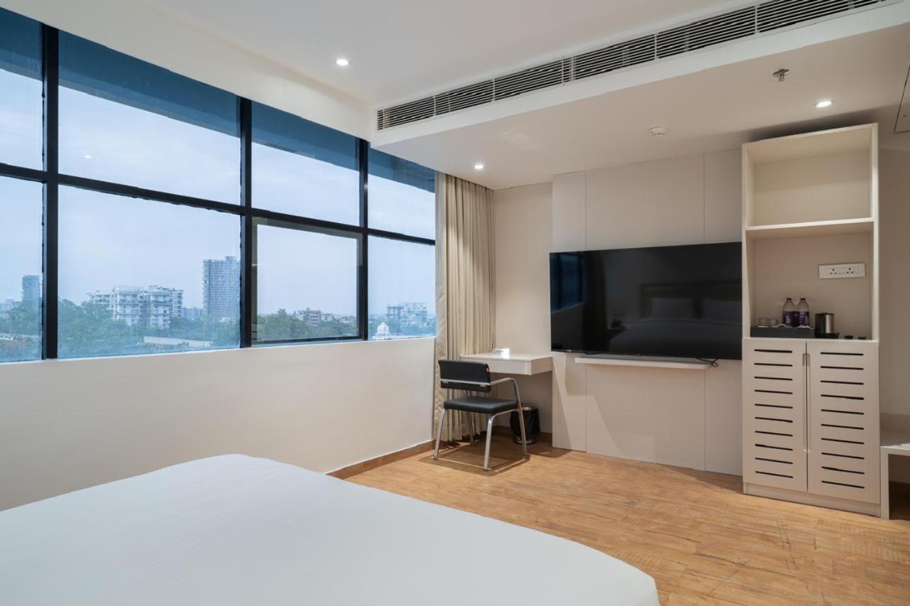 Uptown Hotel 那格浦尔 外观 照片